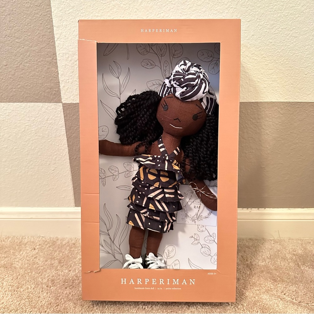 HarperIman Rae 14” Linen Doll